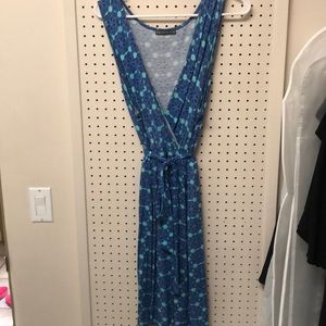 Short sleeved patterned dress